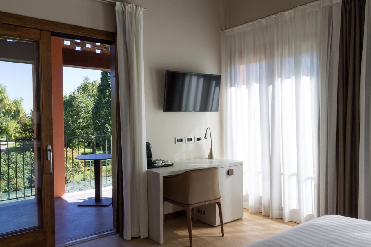 Отель Crystal Luxury House Fiume Veneto Экстерьер фото