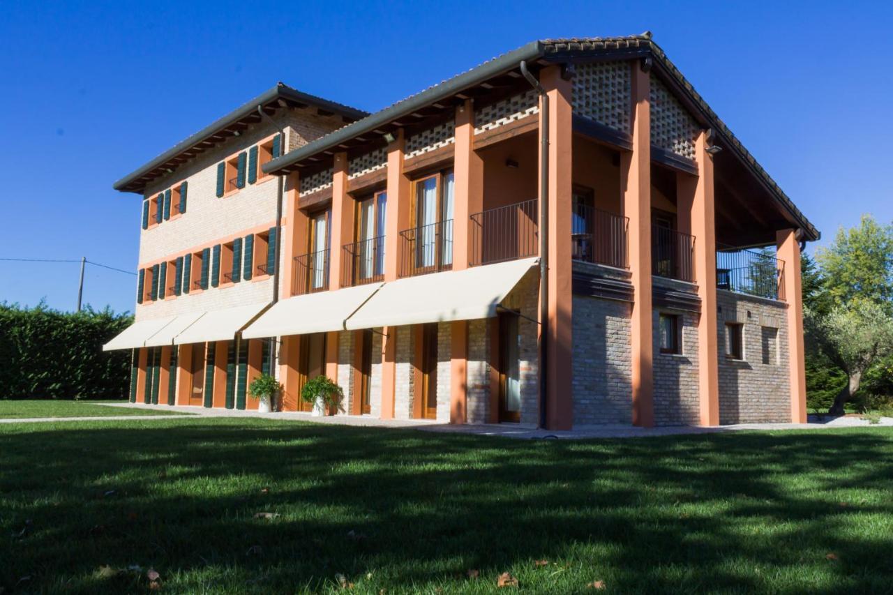 Отель Crystal Luxury House Fiume Veneto Экстерьер фото