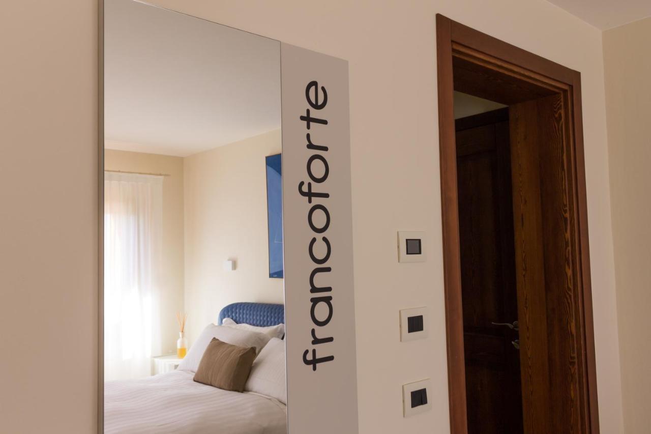 Отель Crystal Luxury House Fiume Veneto Экстерьер фото