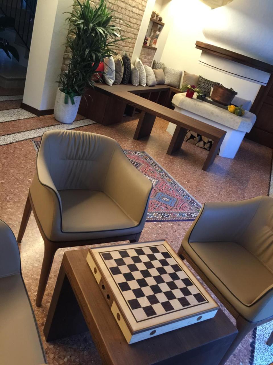 Отель Crystal Luxury House Fiume Veneto Экстерьер фото